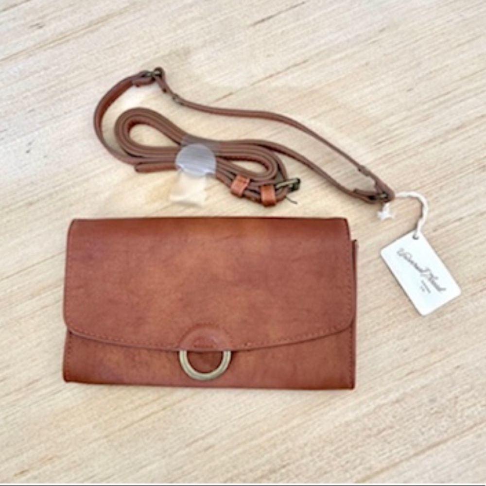 Universal Thread brown crossbody bag